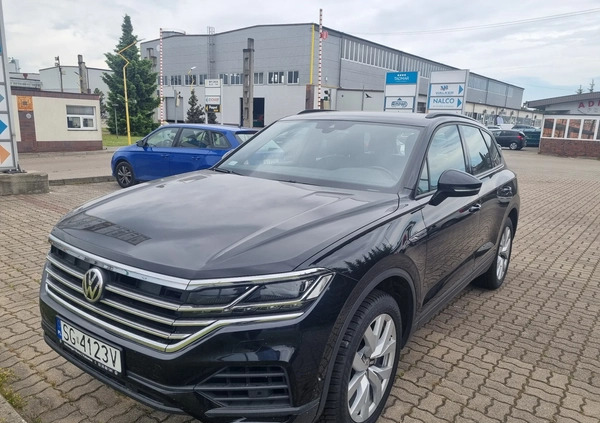 Volkswagen Touareg cena 215250 przebieg: 244192, rok produkcji 2019 z Tychy małe 92